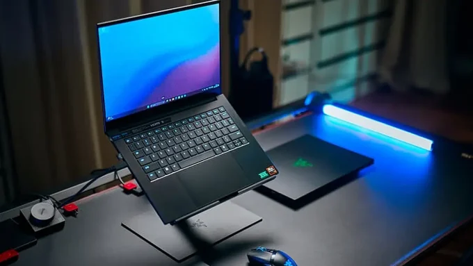 Razer Blade 14 RTX 5070