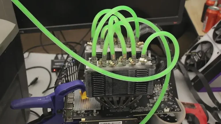 жидкостное охлаждение GPU из тепловых трубок
