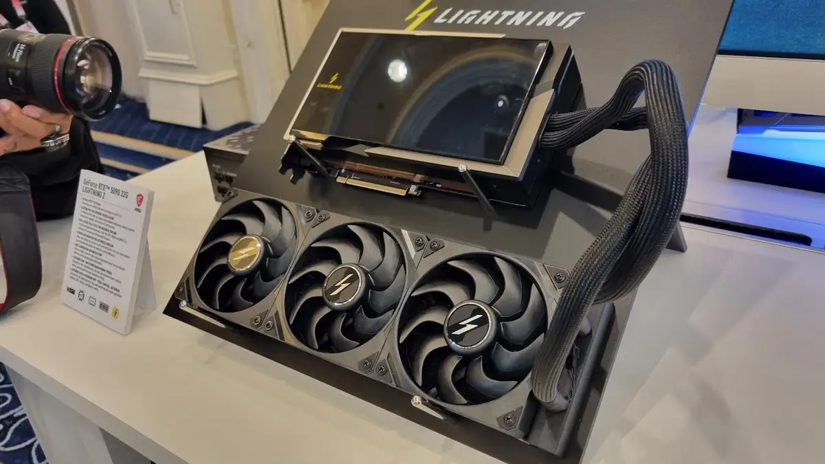 MSI RTX 5090 Lightning Z цена