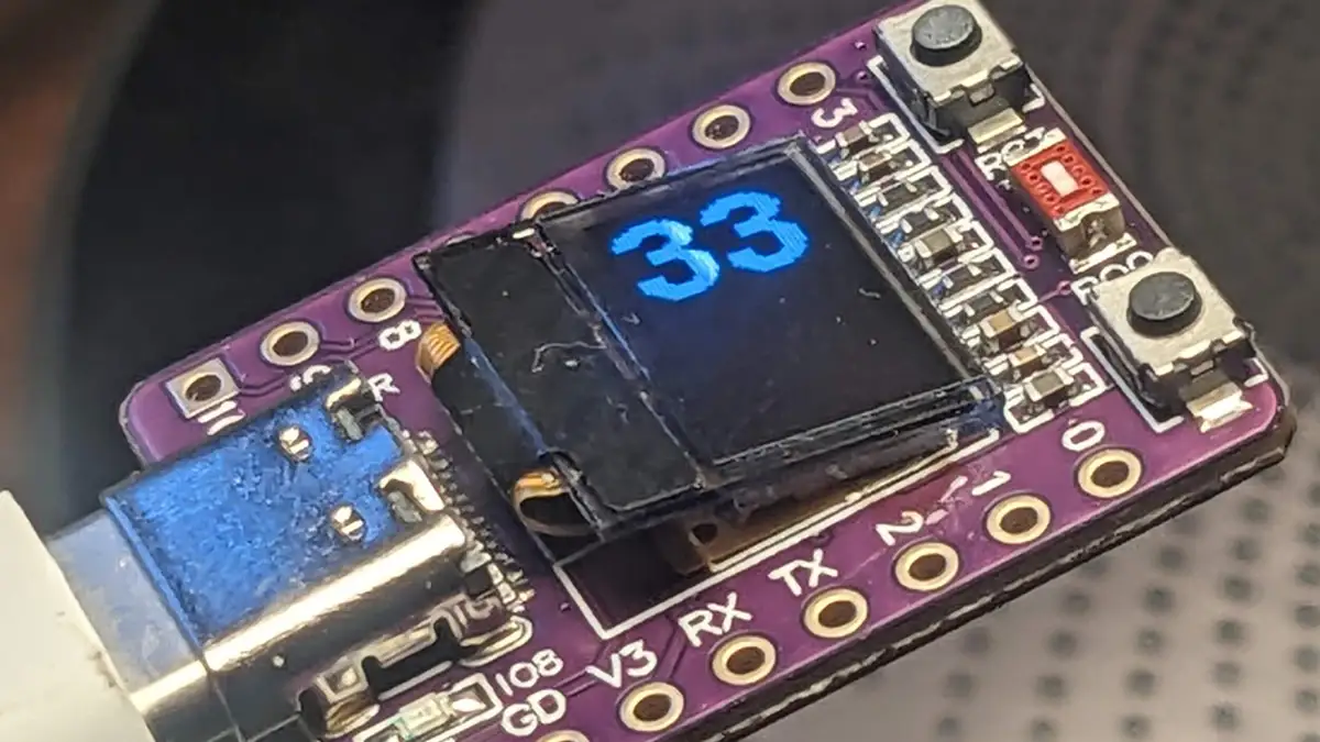 ESP32-C3 с OLED 0,42 дюйма