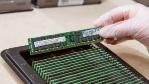 FOCUS_KEYWORD: кризис RAM
